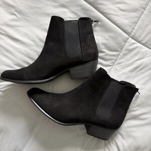 Elegant Black Suede Ankle Booties